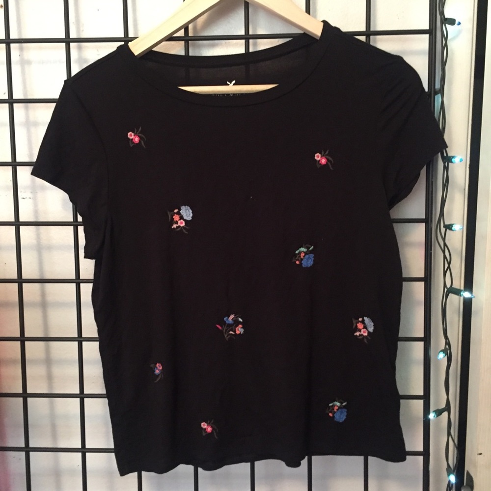 flower stitched top